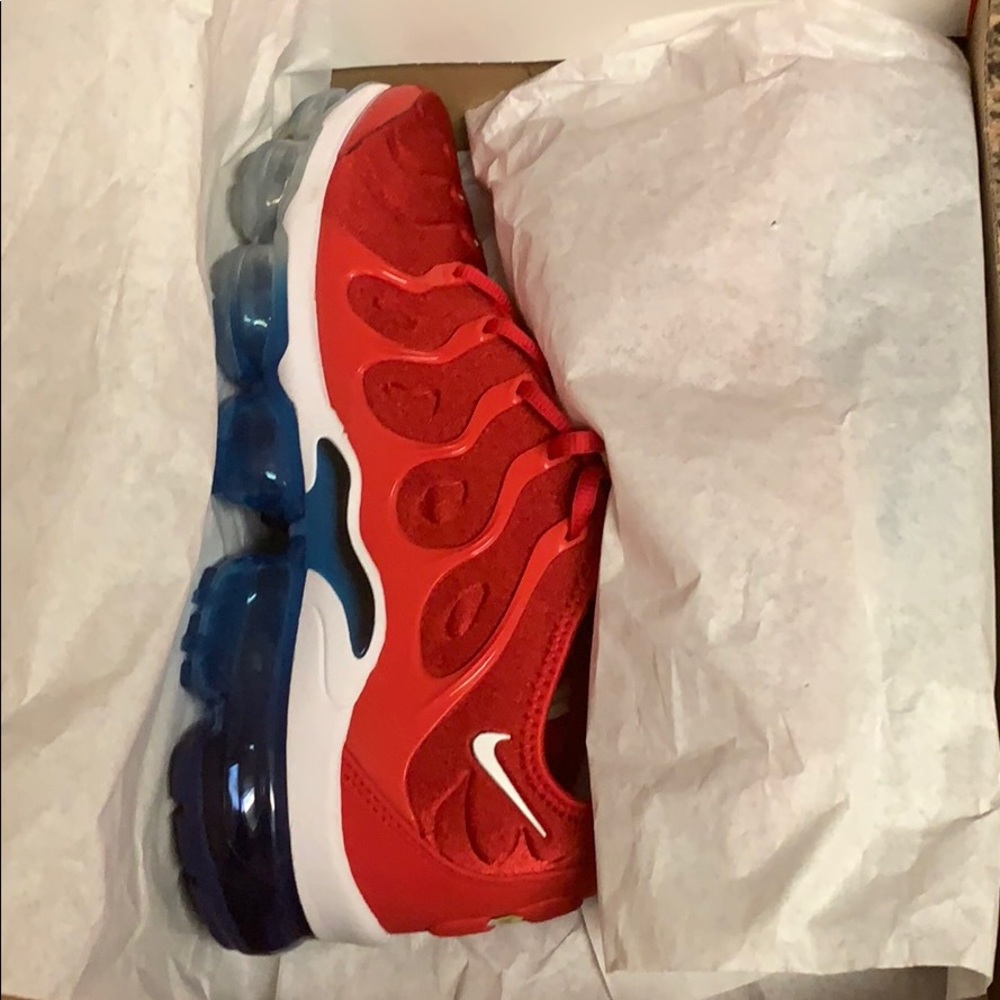 Vapormax Plus